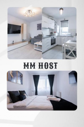 Apartment with free parking near Coresi Mall by MM Host